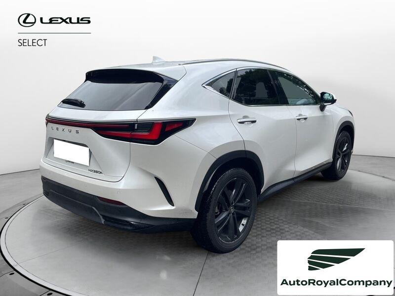 Lexus NX NX Plug-in 4WD Premium + IVA ESPOSTA