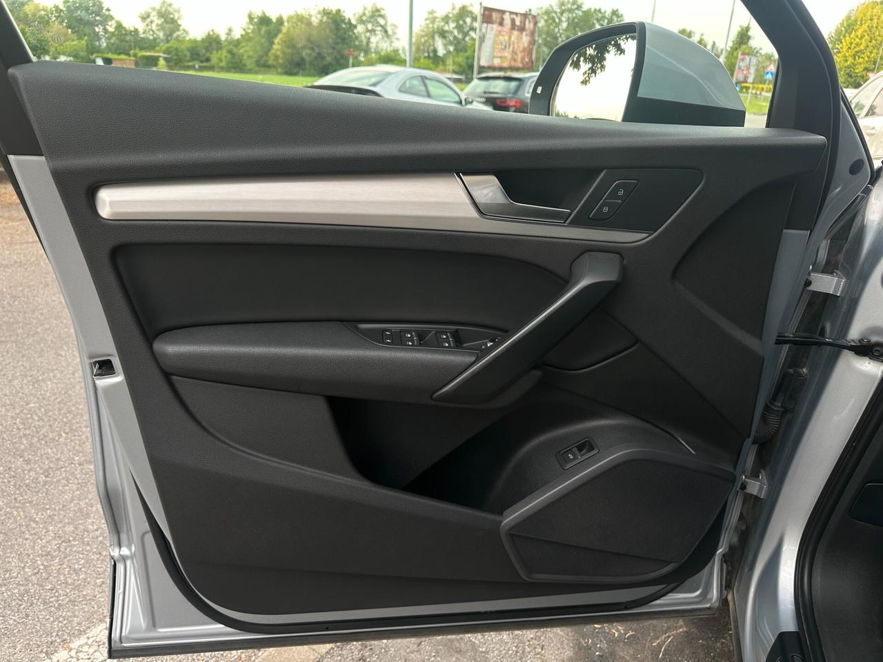 Audi Q5 2.0 TDI quattro S tronic Sport