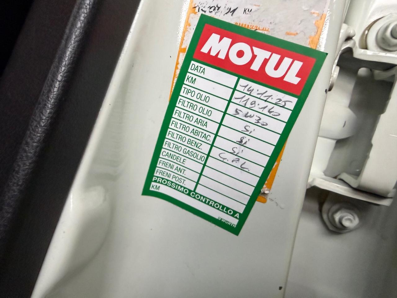 Nissan Micra 1.2 12V 5 porte GPL Eco Acenta