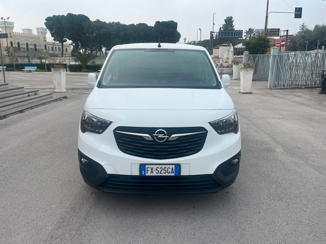 Opel COMBO 1.6 DIESEL KW 75,CV 102 3 POSTI