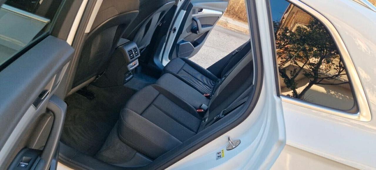 Audi Q5 40 Tdi Quattro 2.0 204Cv S-Tronic Sline