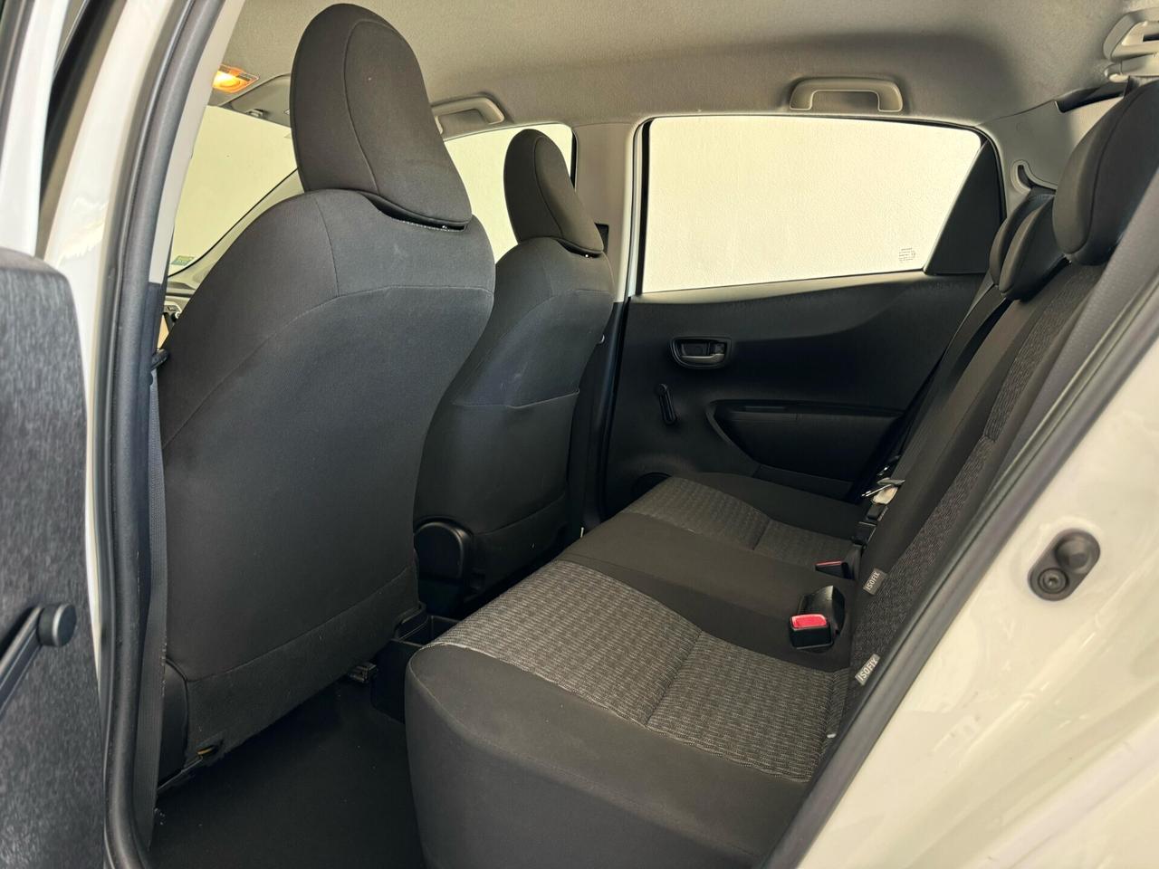 Toyota Yaris 1.0 5 porte Lounge