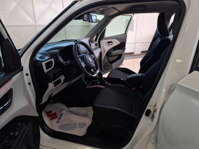 SUZUKI Swift 1.2 Hybrid Top AT Sakura - Limited Edition