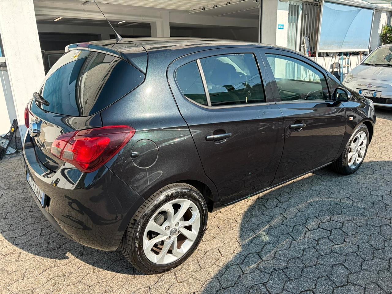 Opel Corsa 1.2 5 porte Cosmo*EURO6*NEOPATENTATI