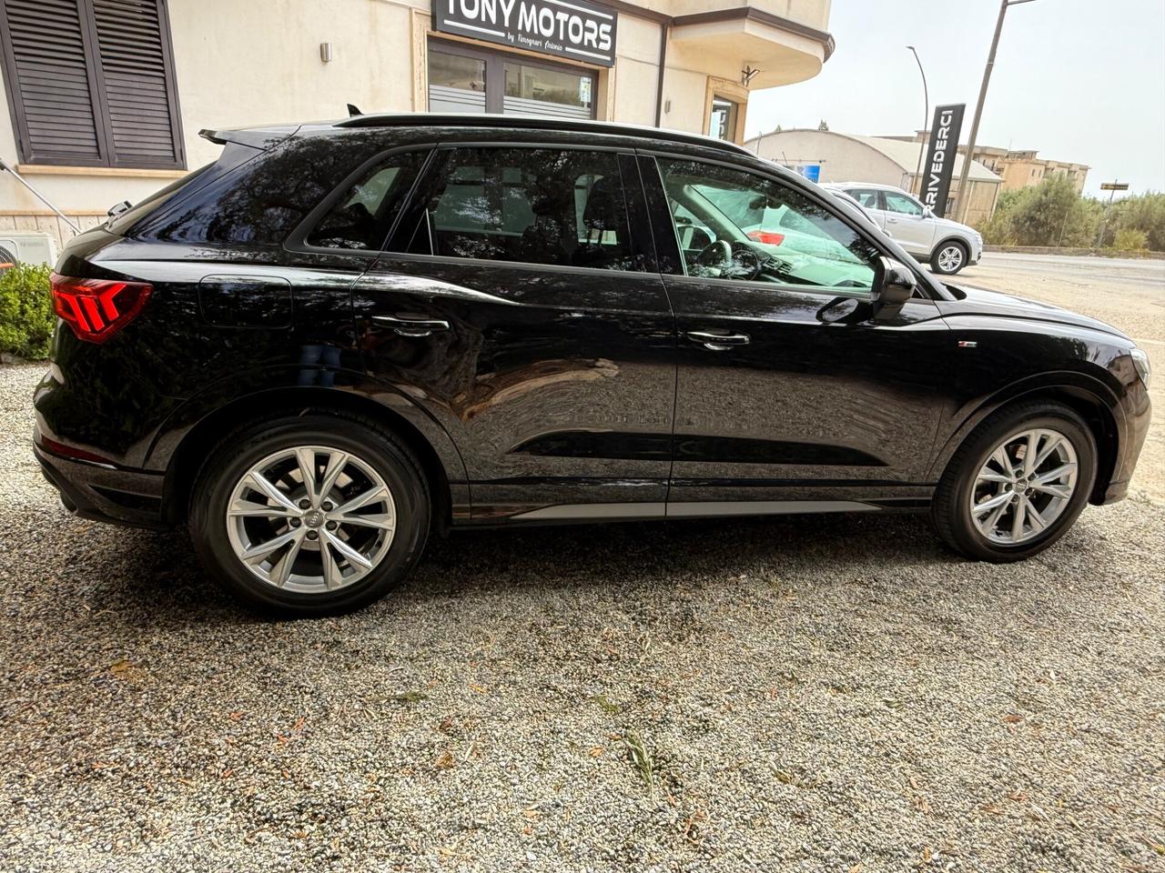 Audi Q3 35 TDI S tronic S line