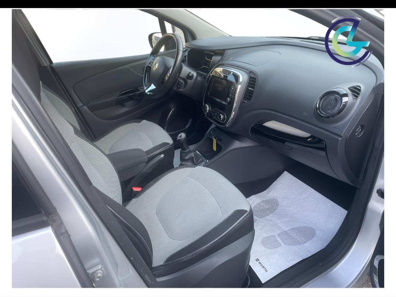 RENAULT Captur I 2013 - Captur 0.9 tce energy R-Link s&s 90cv