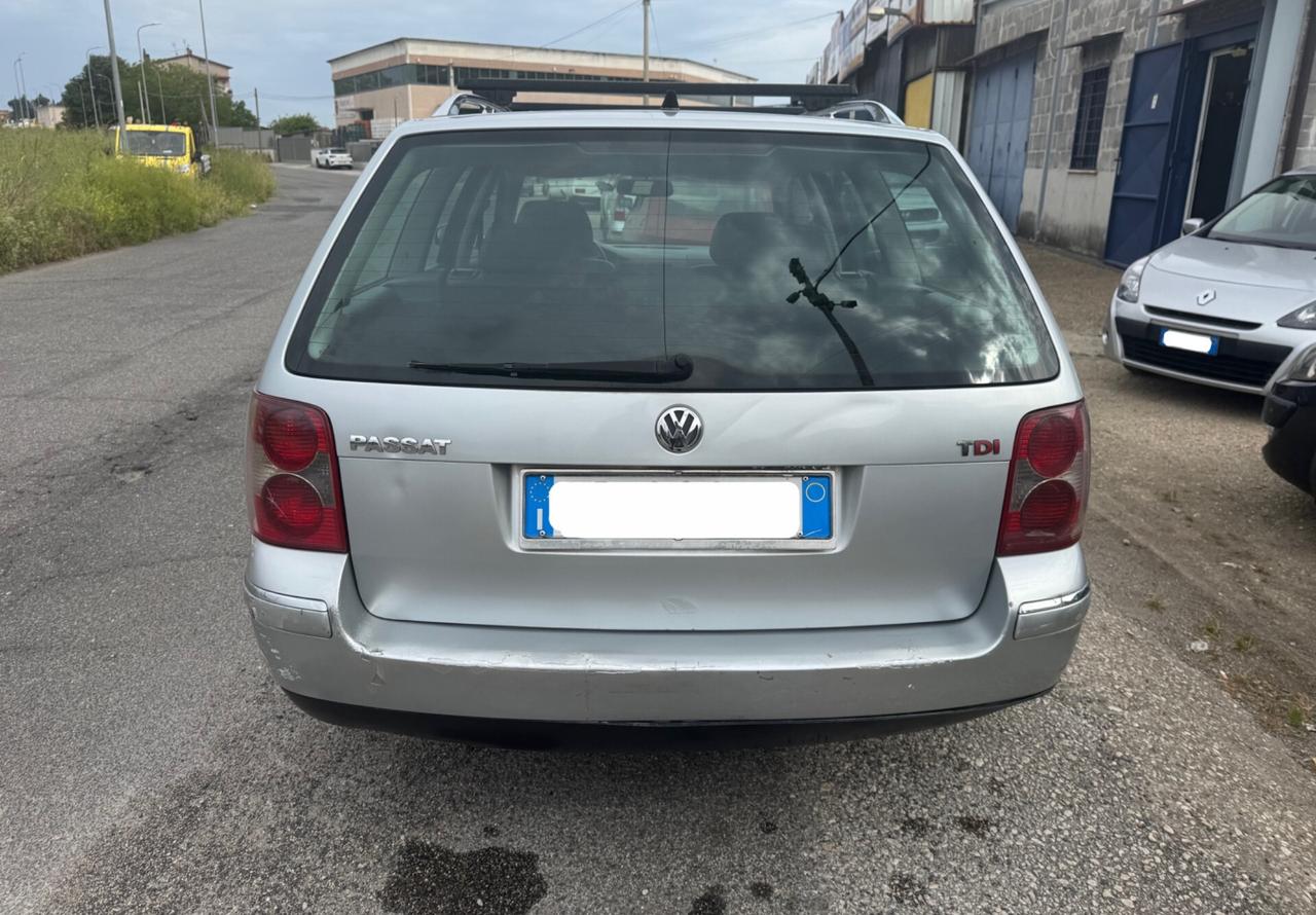 Volkswagen Passat 1.9 TDI/130 CV cat Highline 6 Marce