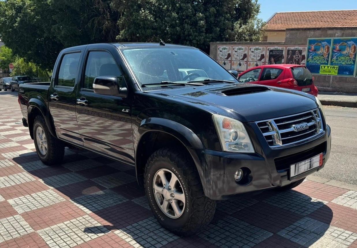 Isuzu D-Max 2.5 TD cat Space Cab 4WD Pick-up LS EU4