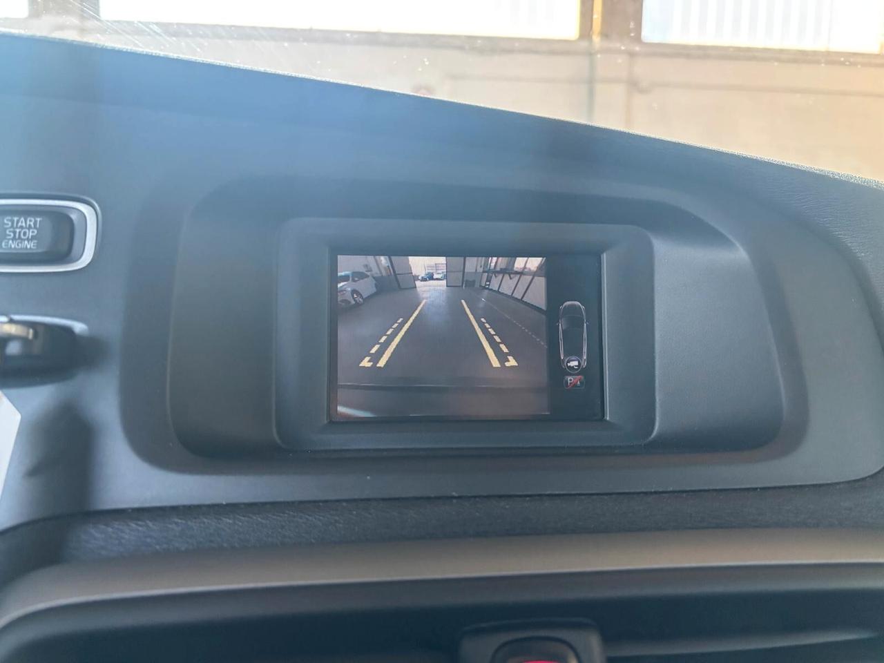 Volvo V40 D2 1.6 Summum