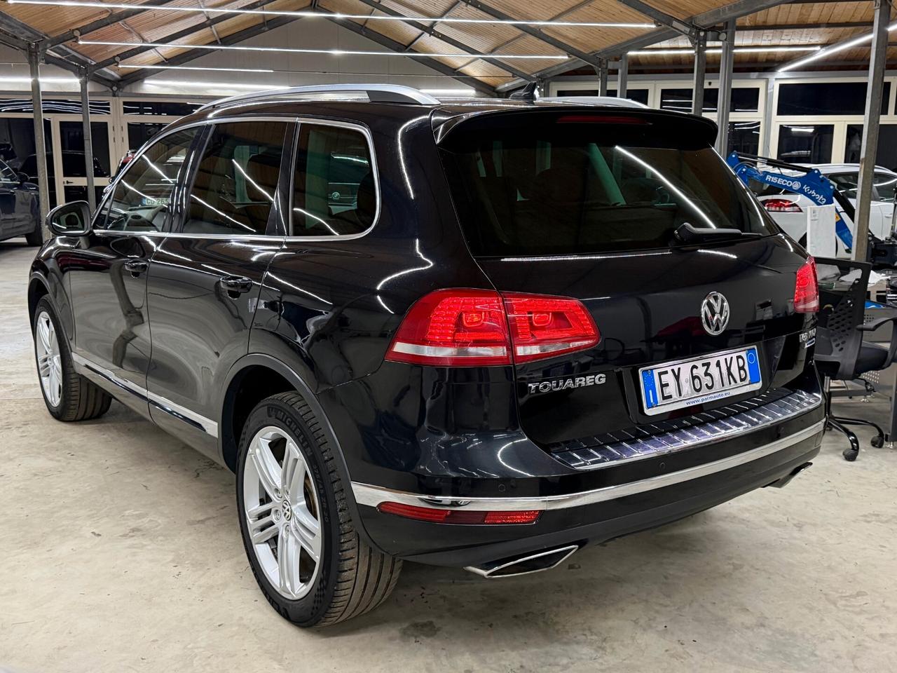 Volkswagen Touareg 3.0 TDI - IVA ESPOSTA - GARANZIA 12 MESI