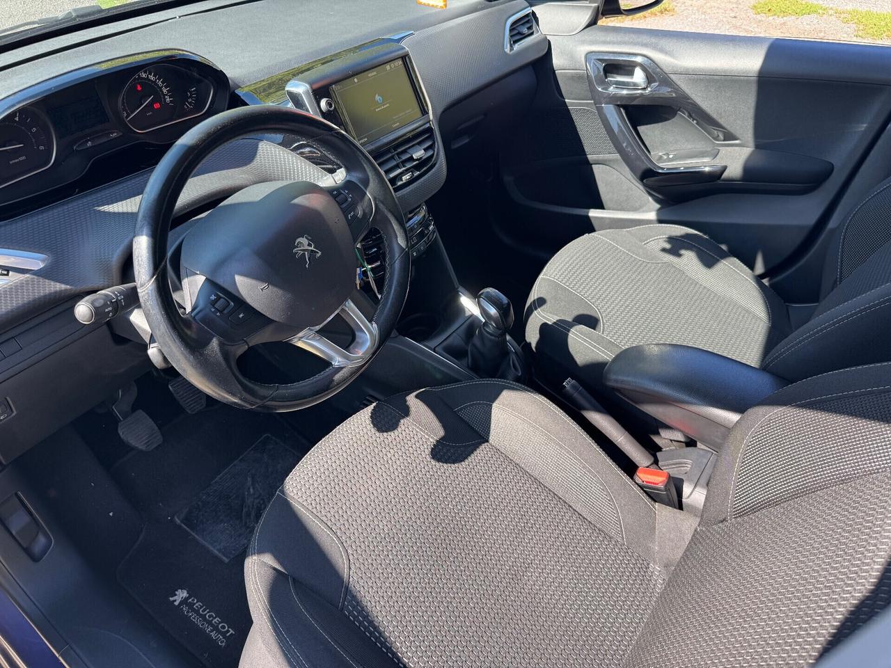 PEUGEOT 208 1.5 dci diesel -2017