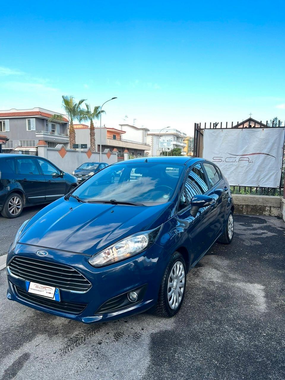 Ford Fiesta 1.4 5 porte Bz.- GPL