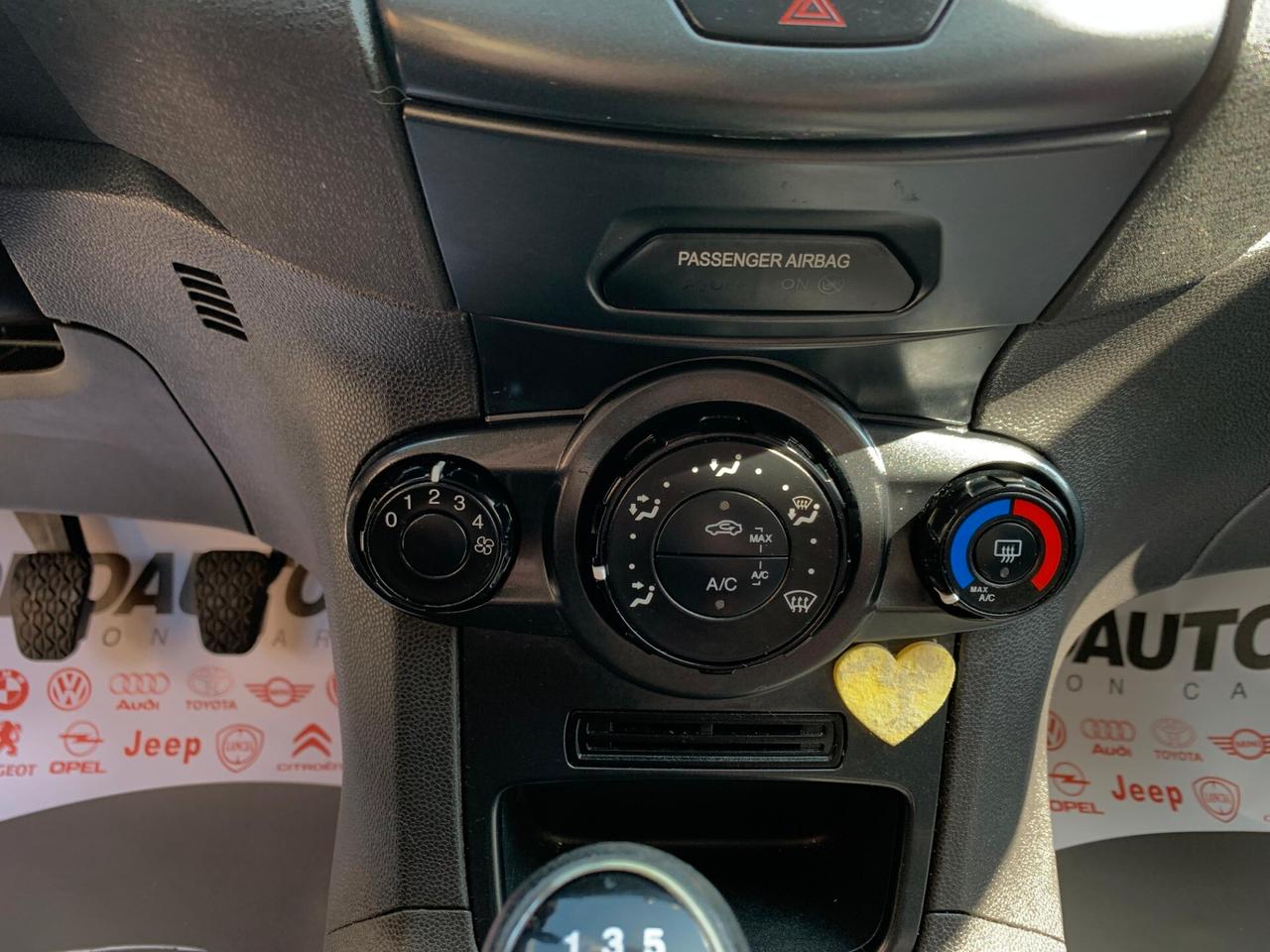 Ford Fiesta Plus 1.4 5 porte Bz.- GPL