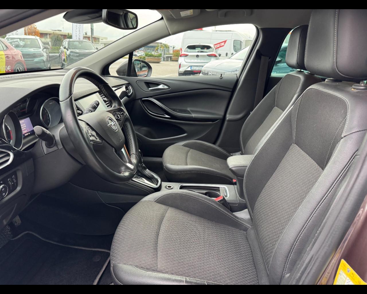 OPEL Astra 5ª serie - Astra 1.6 CDTi 136CV aut. Sports Tourer Inn