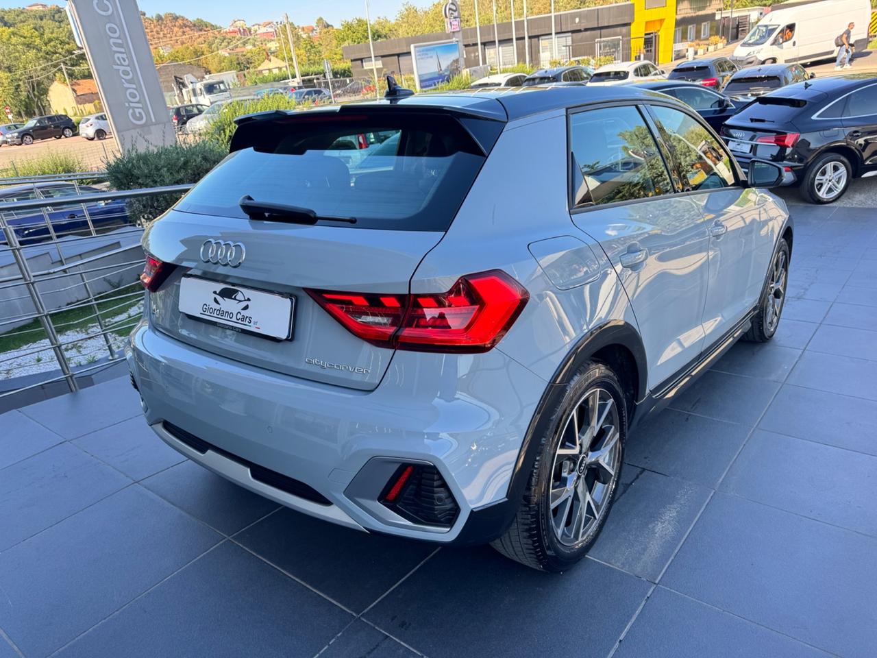 Audi A1 citycarver 30 TFSI Identity Contrast