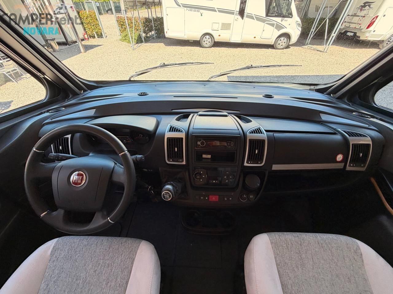Laika ECOVIP 610 MOTORHOME LETTO MATRIMONIALE 6.80 MT