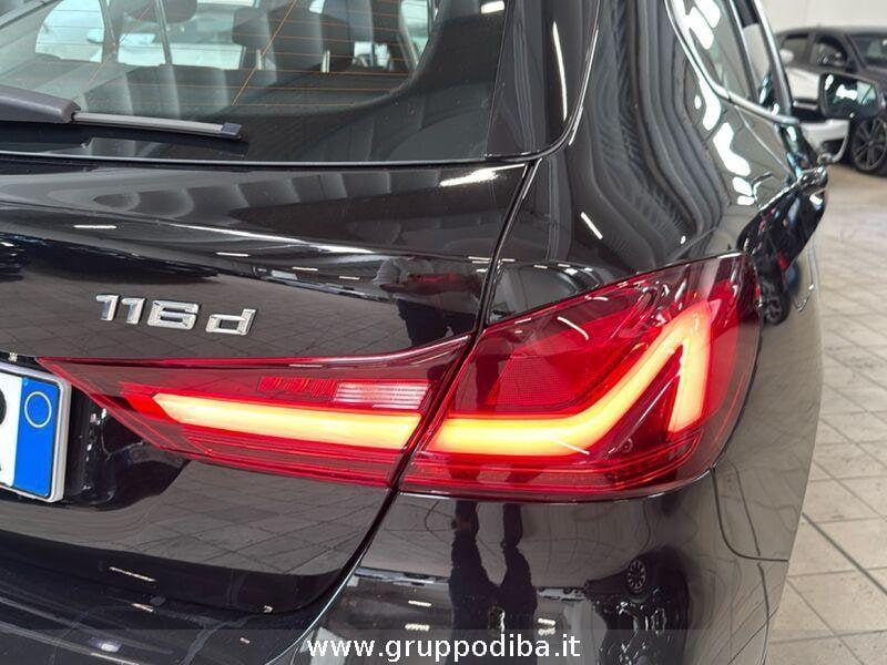 BMW Serie 1 F40 Diesel 116d Sport auto