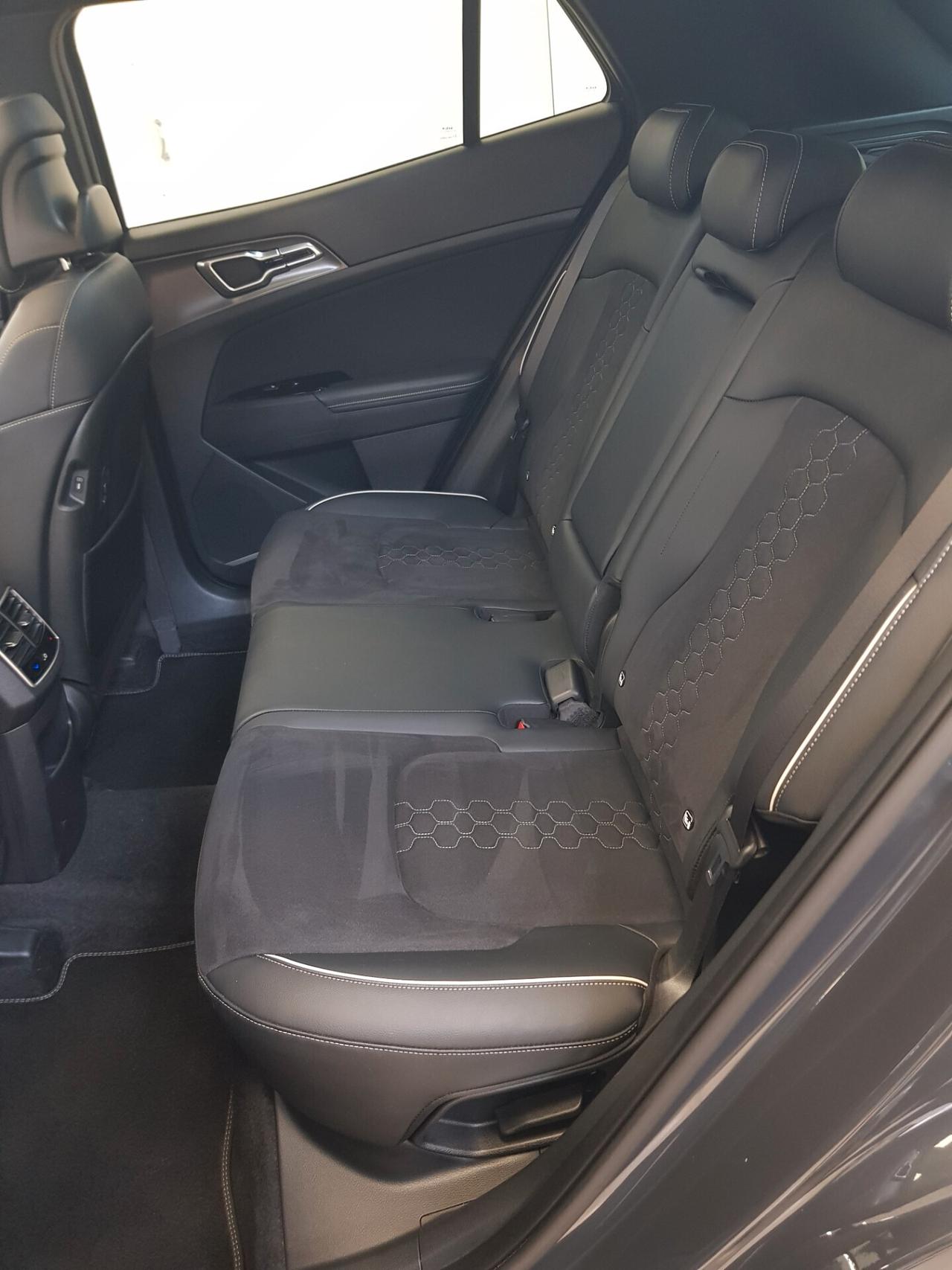 Kia Sportage 1.6 CRDi MHEV DCT GT-line Plus