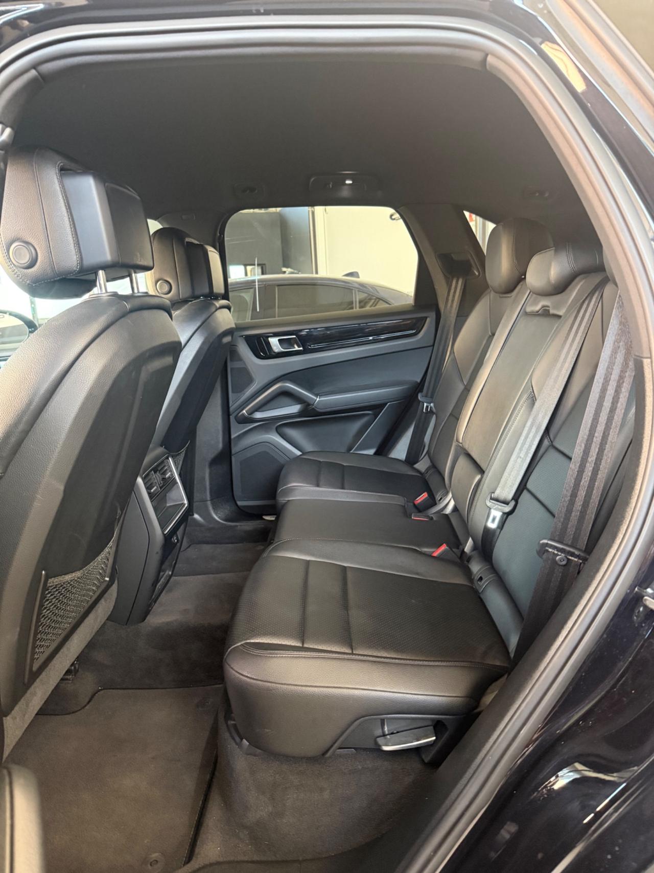 Porsche Cayenne 3.0 V6
