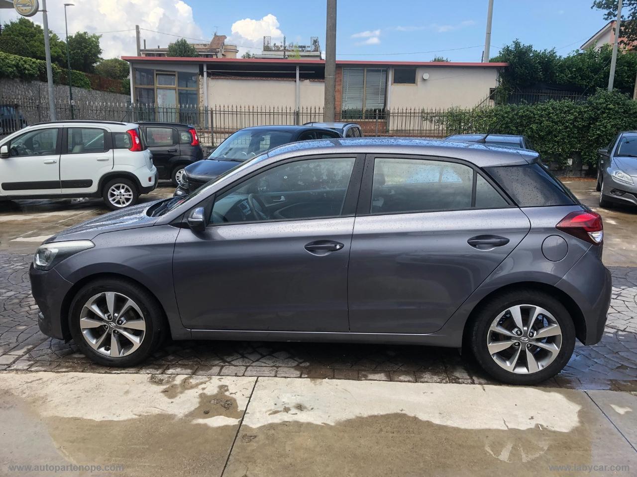 HYUNDAI i20 1.2 84 CV 5p. Comfort