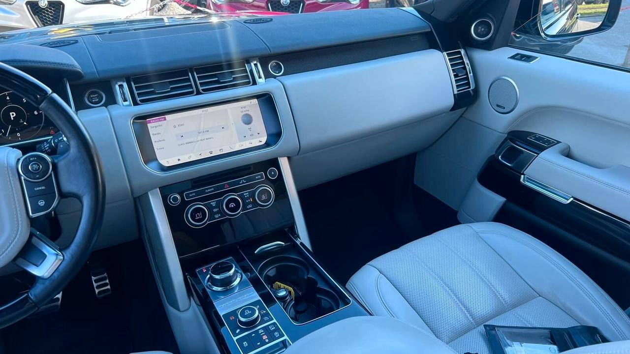 Land Rover Range Rover Range Rover 4.4 SDV8 Autobiography