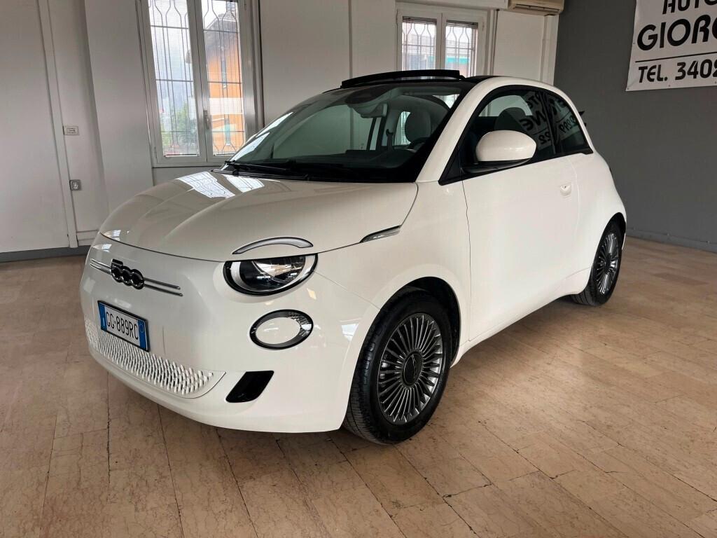 Fiat 500e Cabrio Icon Berlina 42KWh 15.900 Promo
