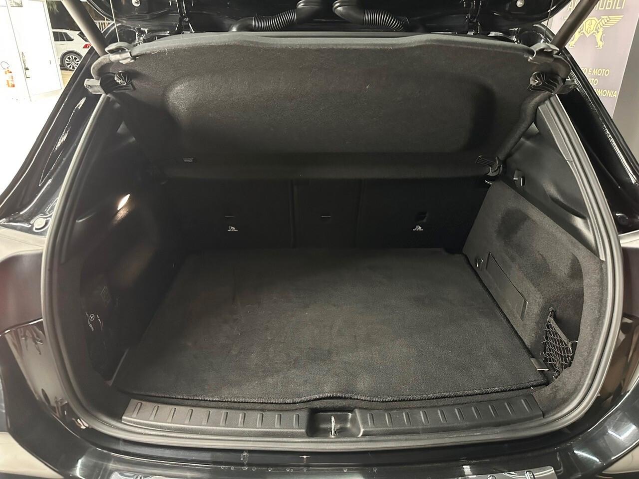 Mercedes GLA 200d Premium Plus 69500 KM 11.2020
