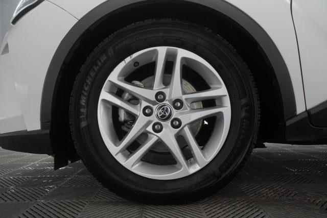 TOYOTA C-HR C-HR 1.8 Hybrid E-CVT Business