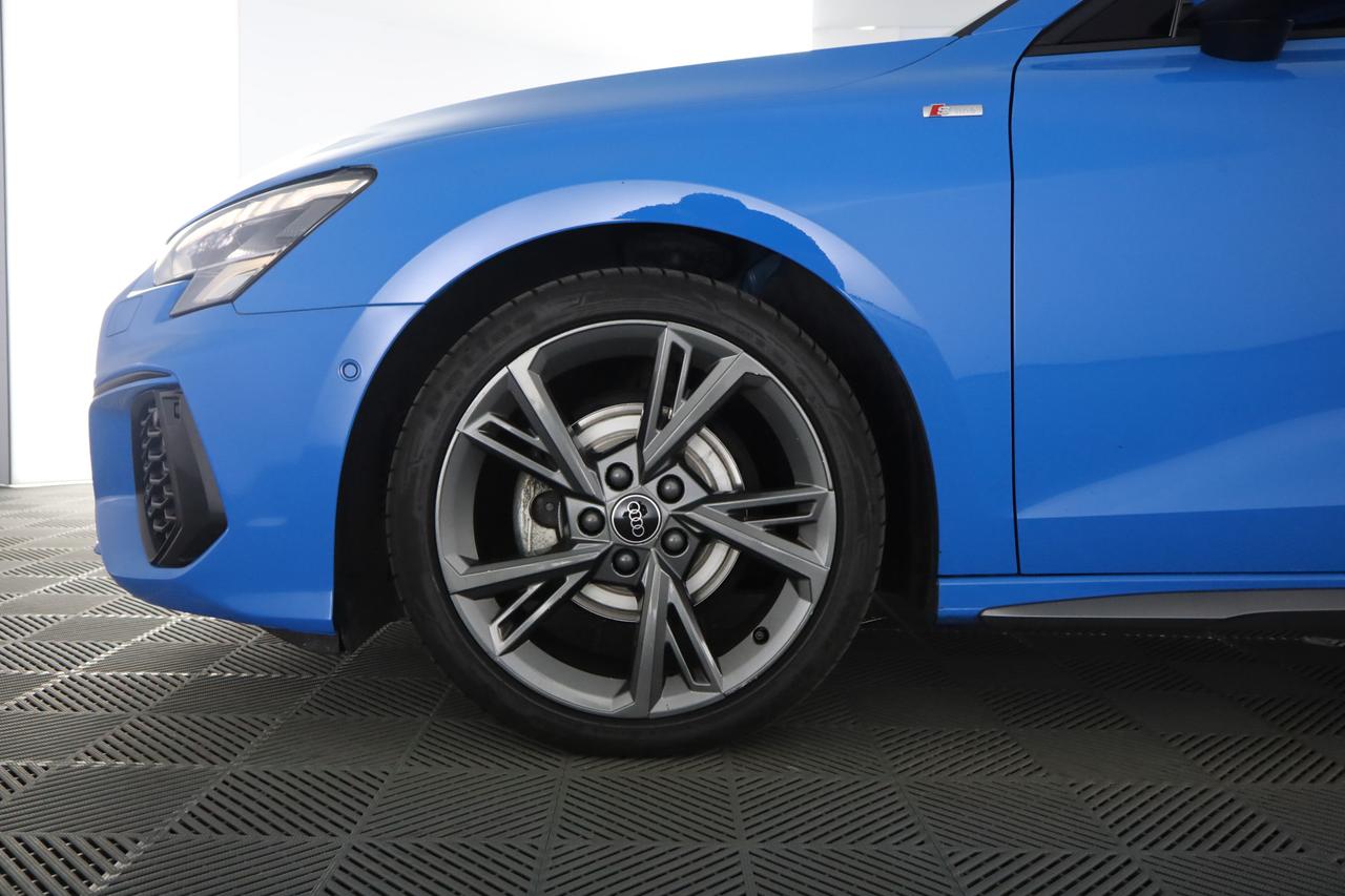 AUDI A3 4ª serie A3 SPB 35 TDI S tronic S line edition