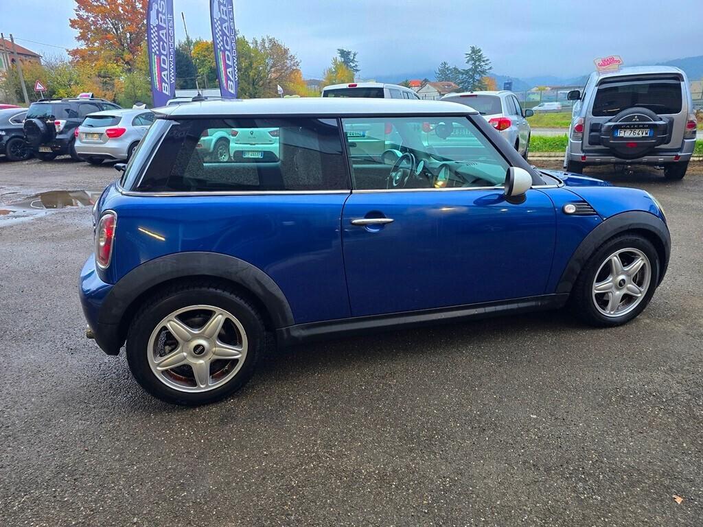 Mini COOPER D 1.6 110CV CHILI