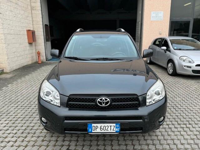 Toyota RAV 4 RAV4 2.2 D-4D 136 CV DPF Luxury