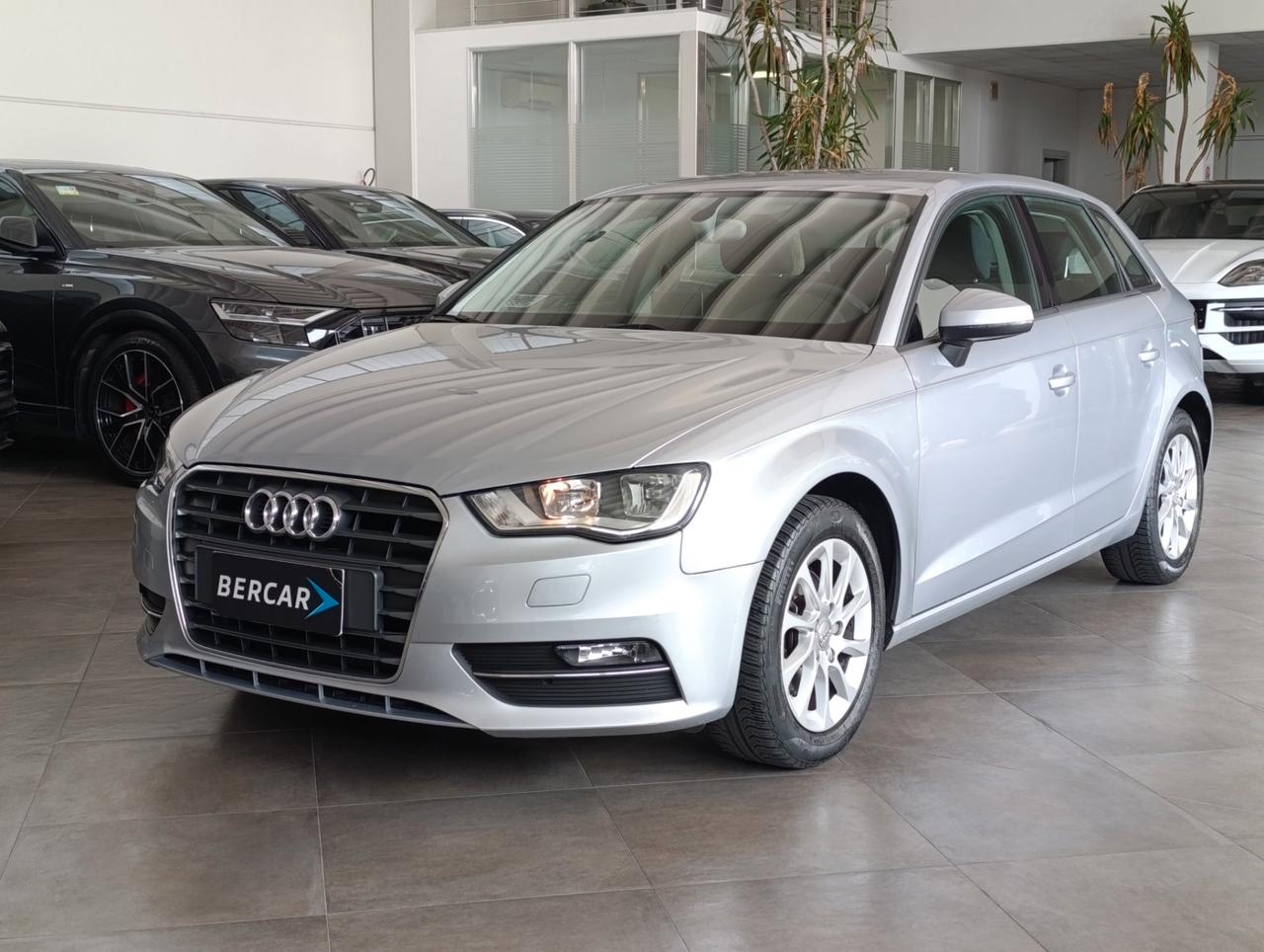 Audi A3 Sportback 1.4 tfsi Attraction 125cv E6