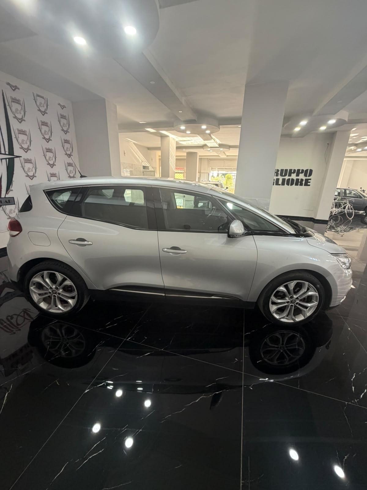 Renault Scenic Scénic dCi 8V 110 CV Energy Bose