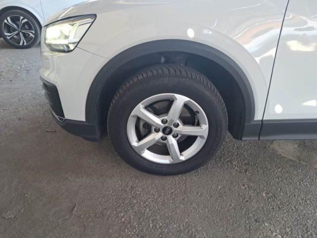 AUDI Q2 30 TDI S tronic Business