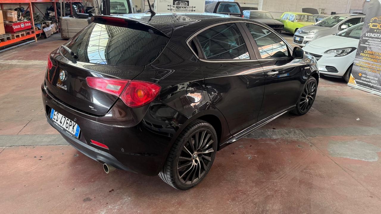 Alfa Romeo Giulietta 2.0 JTDm-2 140 CV Veloce