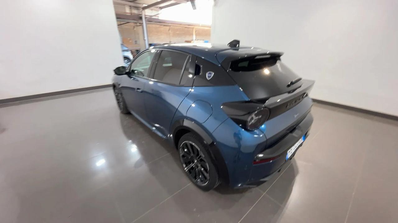 Lancia Ypsilon Hybrid e-DCT Edizione Cassina