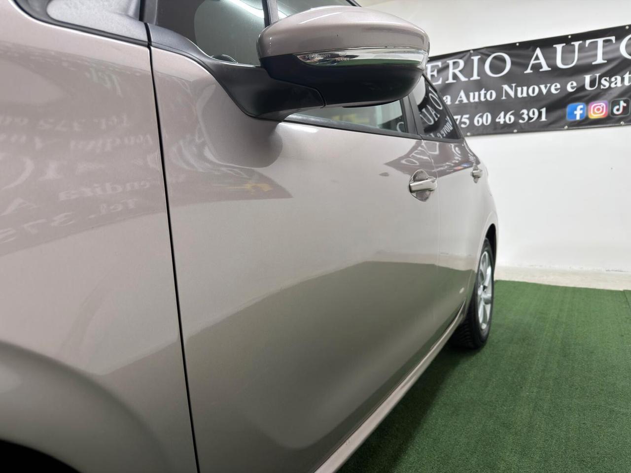Peugeot 208 1.2 VTi 82 CV 5 porte Active