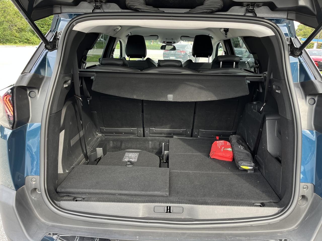 PEUGEOT 5008 1500 HDI 130 CV AUT. 7 POSTI ALLURE