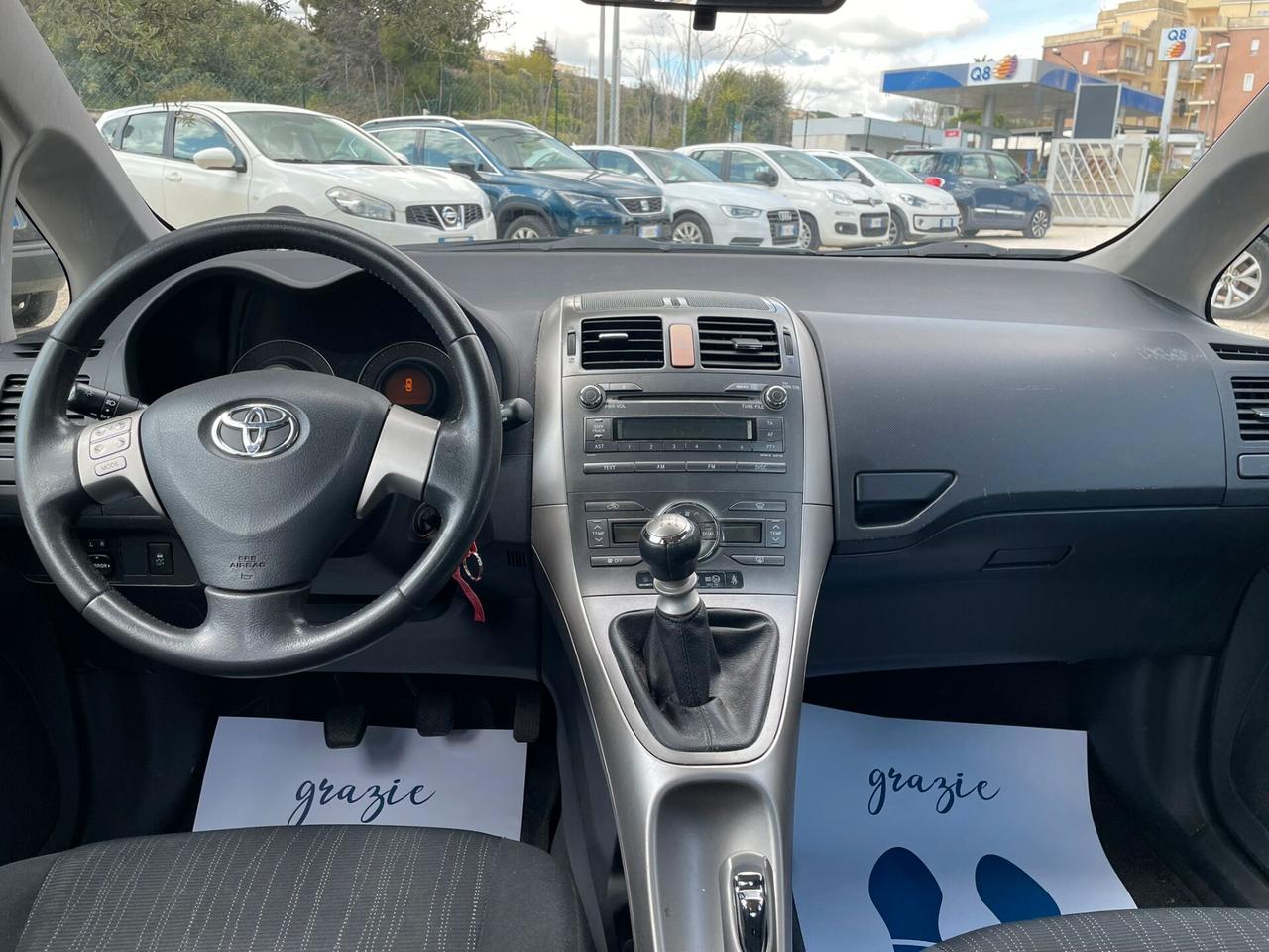 TOYOTA AURIS 2.0 D-4D - 2008