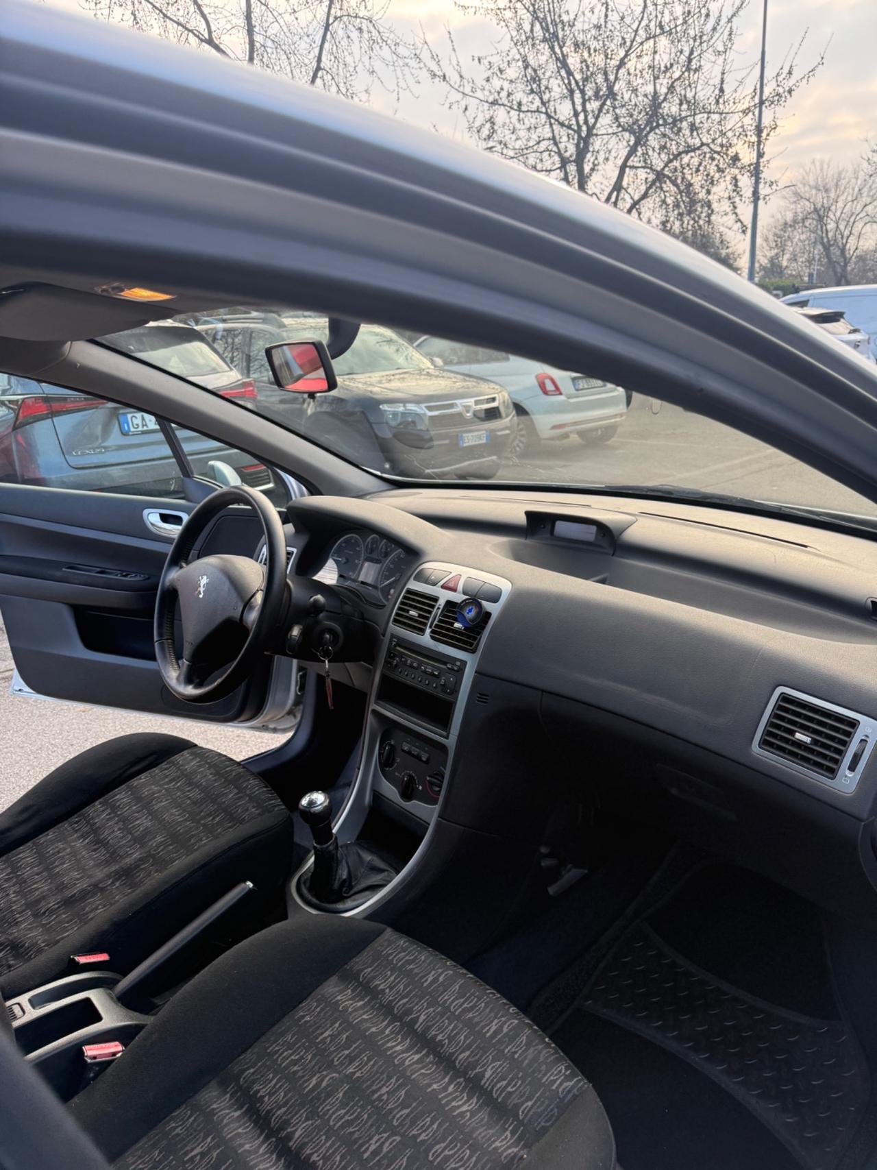 Peugeot 307 2.0 HDi 5p. XS