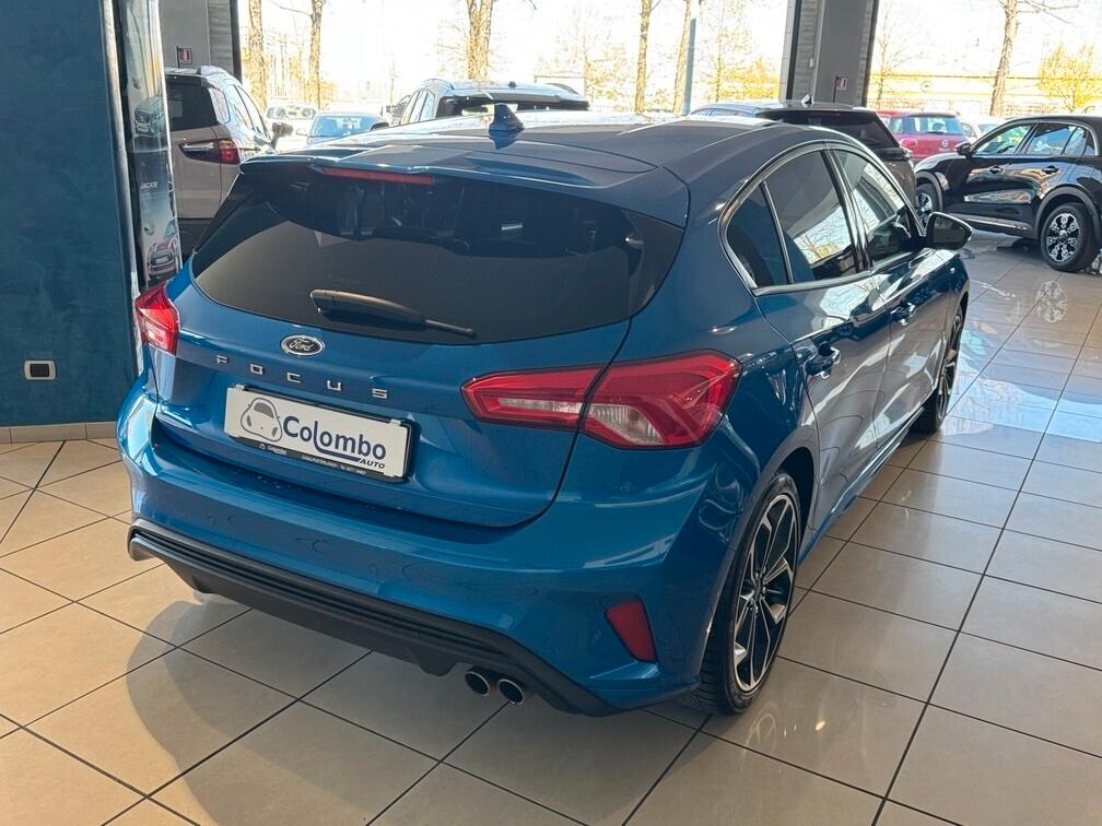 Ford Focus 1.5 ecoboost ST-Line Led Navi App conn 18"