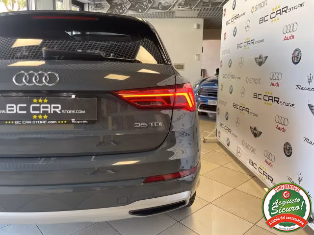 AUDI Q3 35 TDI S tronic *TETTO,LUCI AMBIENTE,PELLE*