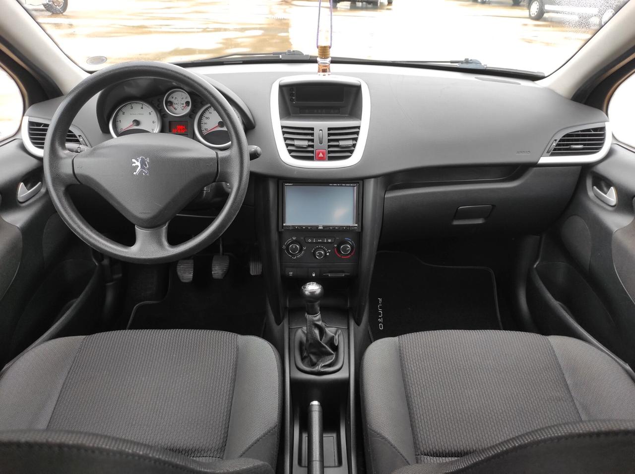 Peugeot 207 1.4 Benz/GPL - 75cv NEOPATENTATI