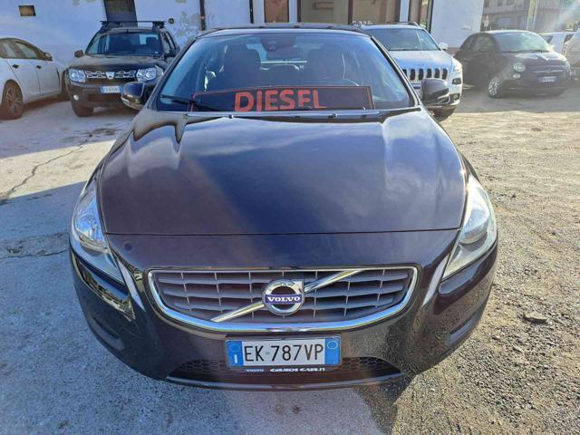 VOLVO S60 D3 Summum