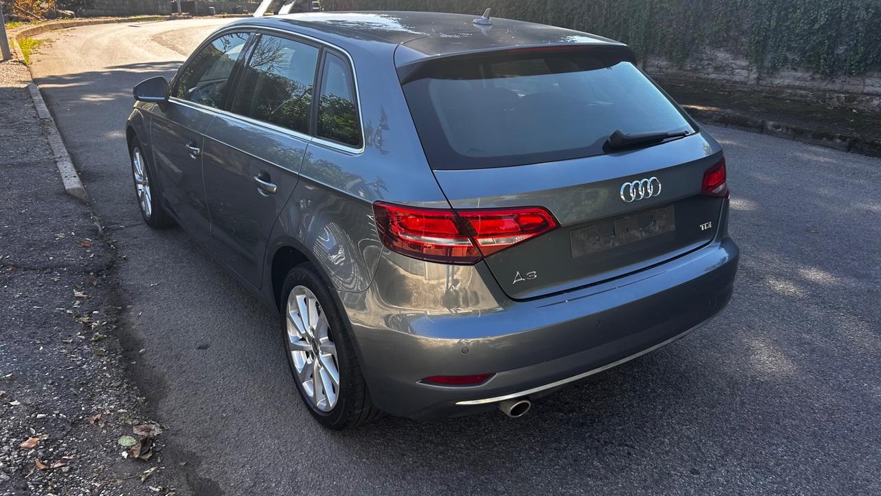 Audi A3 SPB 1.6 TDI 116 CV S tronic