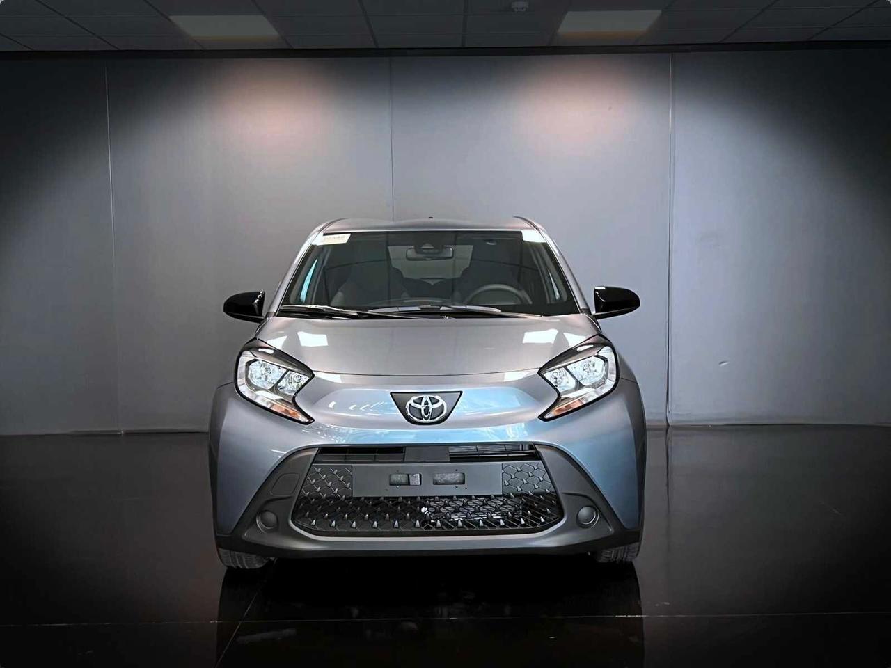 TOYOTA AYGO X 1.0 VVT-I 72 CV 5 PORTE ACTIVE KM0