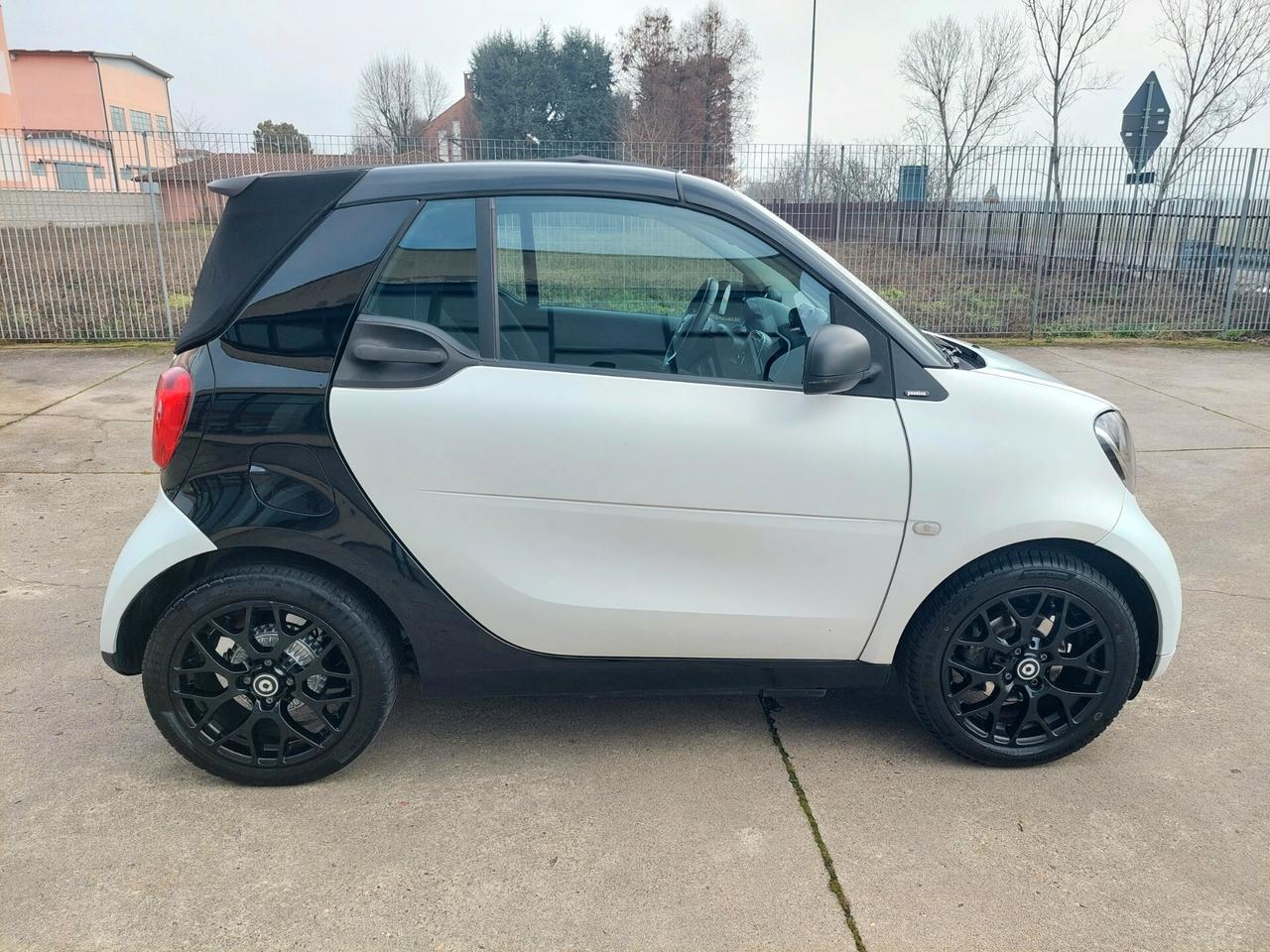 SMART ForTwo Cabrio 0.9 Turbo Twin. Passion - 2017