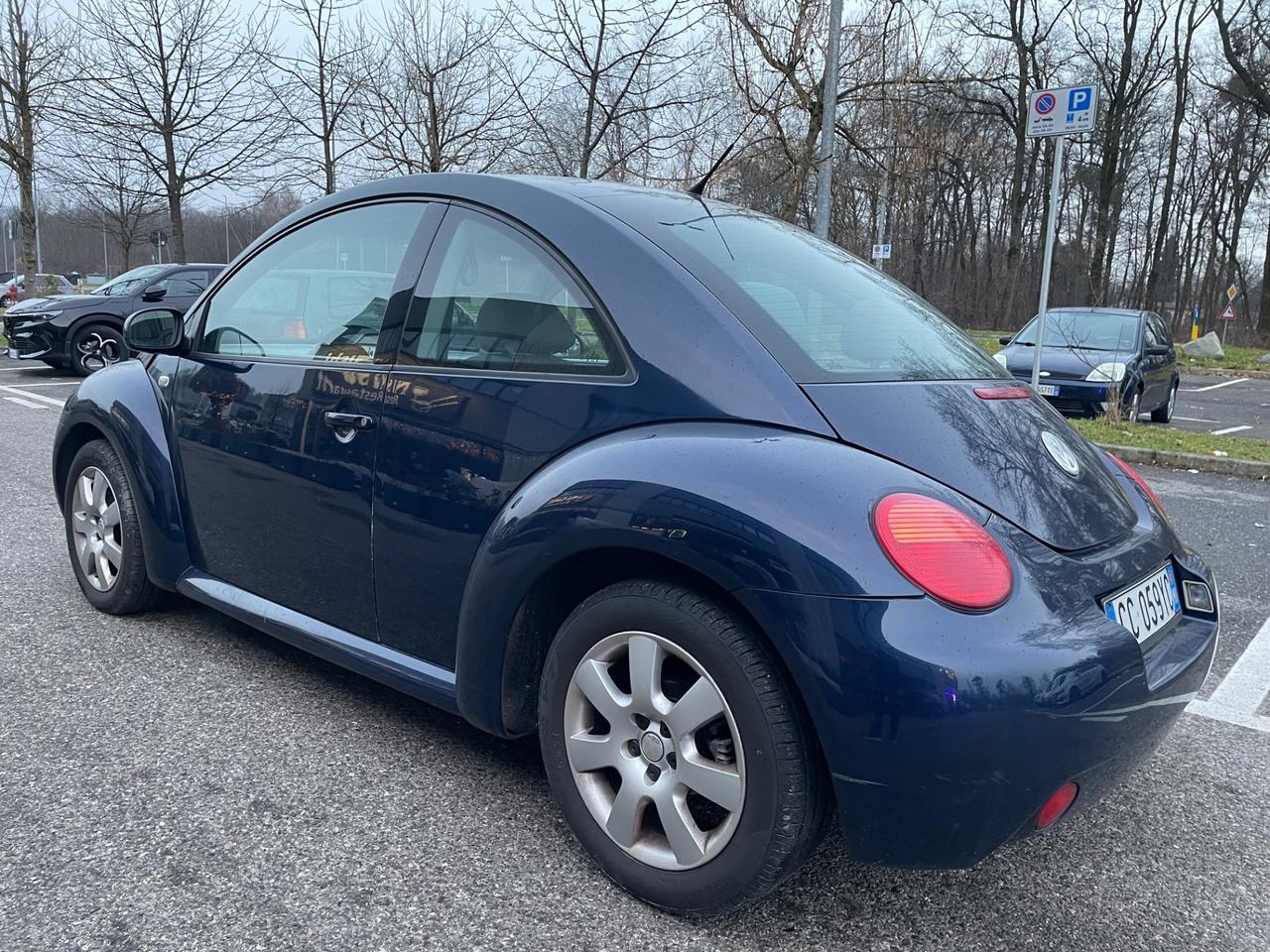 Volkswagen New Beetle 1.6*Neopatentati*Tenuta benissimo *