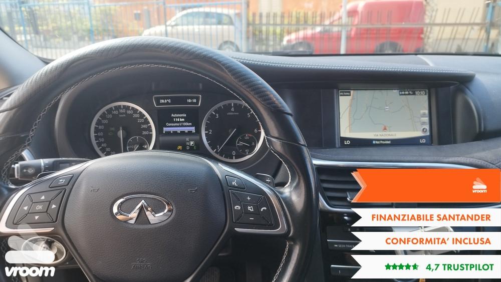 INFINITI Q30 1.5 diesel DCT Business Executive
