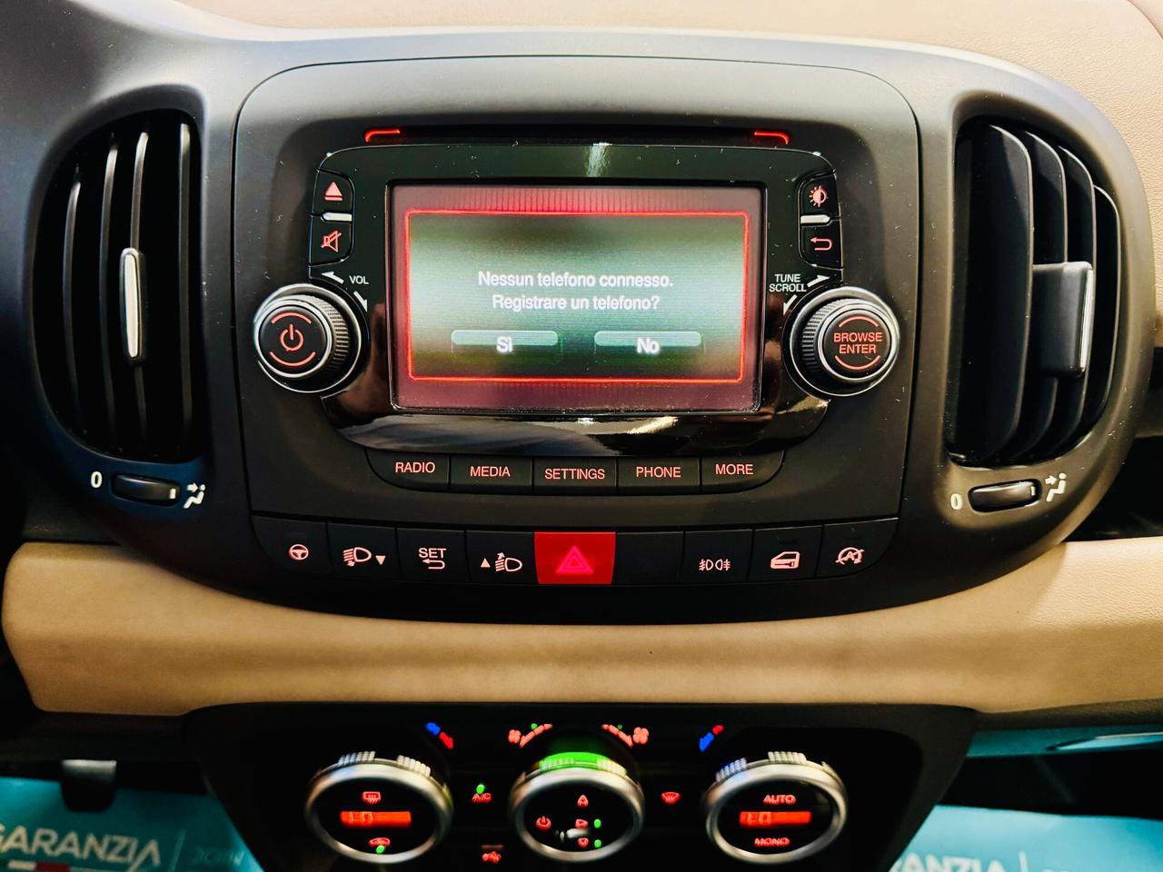 Fiat 500L 105CV 0.9 TwinAir Lounge / Pano / Touch